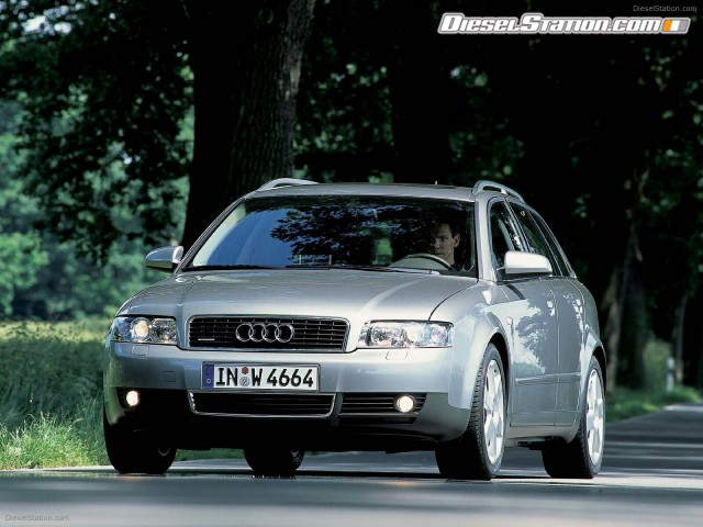 Audi-A4-Avant-020.jpg